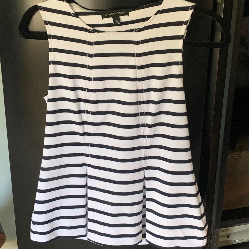 Banana Republic XS top